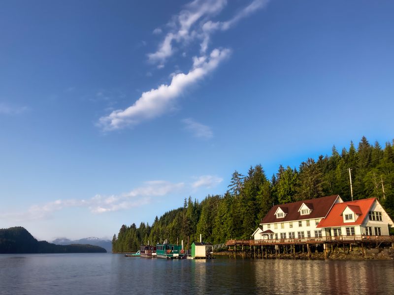 13 Alaska Buffets That Prove Abundance And Quality Can Coexist - Decor Hint George Inlet Lodge