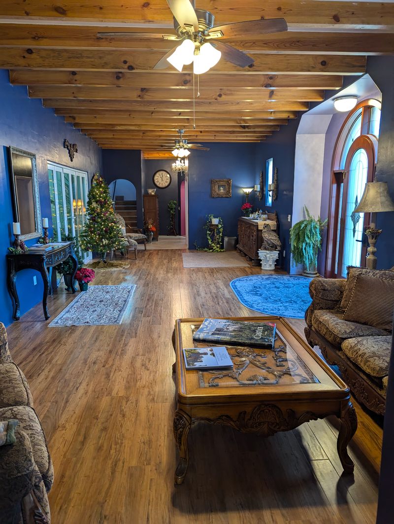 Uhuburg, Georgia's Eagle Owl Castle, Looks Straight Out Of The Middle Ages - Decor Hint Seasonal Festivals