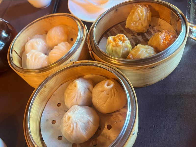 Dim Sum Palace Hosts Festive Family Gatherings