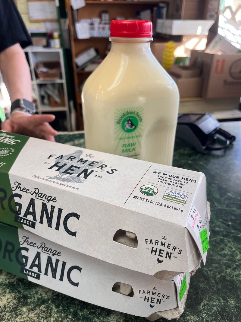 12 New Hampshire Grocery Stores Known For Fresh Cuts And New England Farm Quality - Decor Hint Dover Natural Foods Cafe & Marketplace