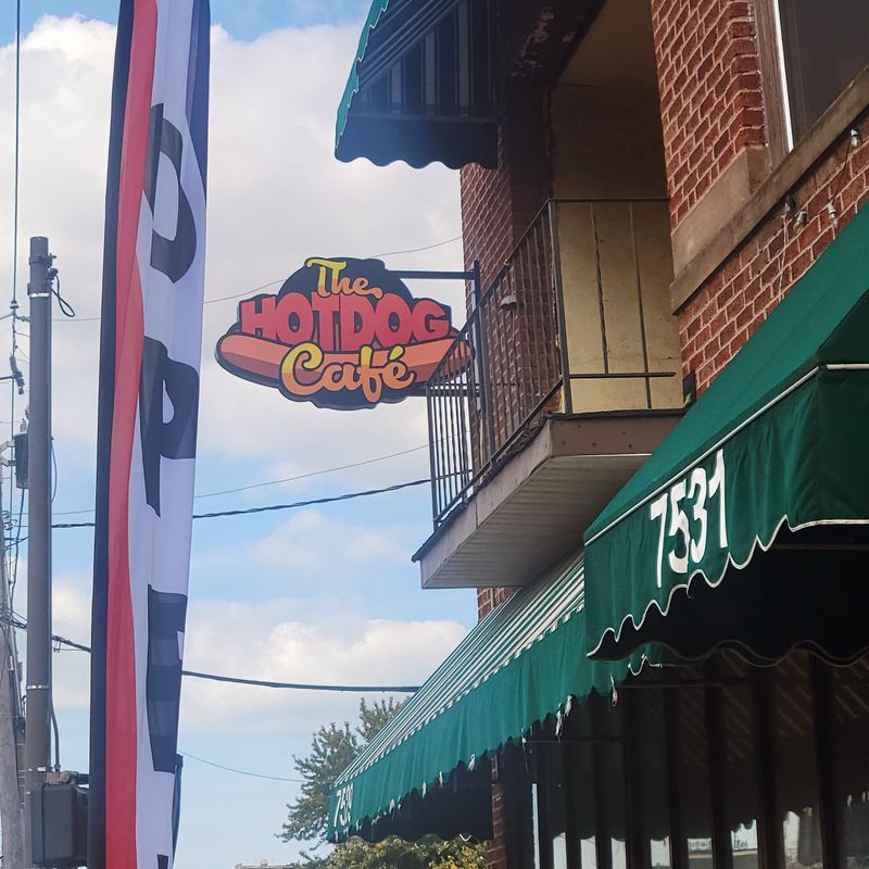 11 Messy, Bold And Iconic Polish Boy Sandwiches You Must Try In Cleveland, Ohio - Decor Hint The Hotdog Cafe