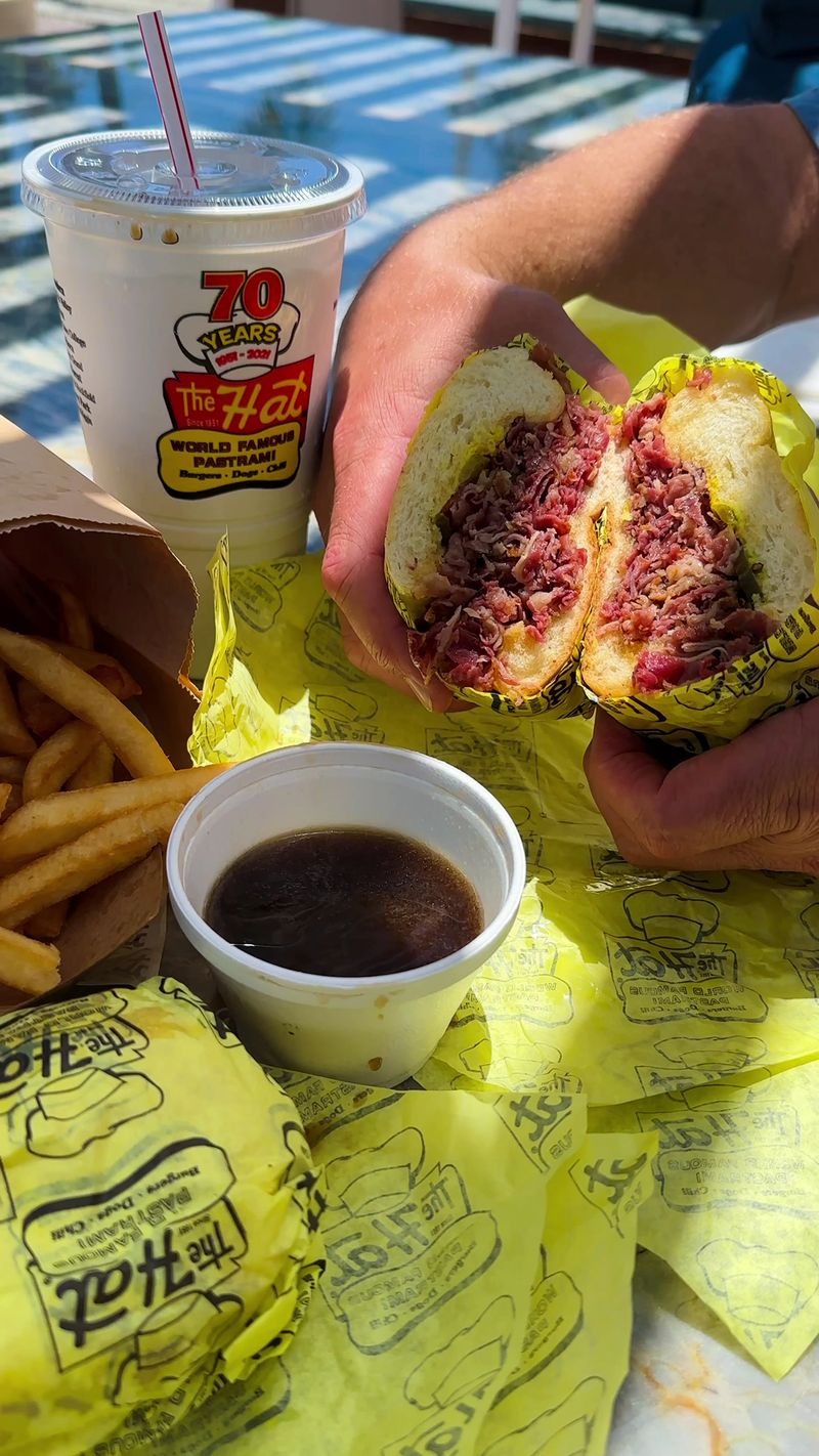 17 California Restaurants With Portions So Big You'll Need A To-Go Box - Decor Hint The Hat