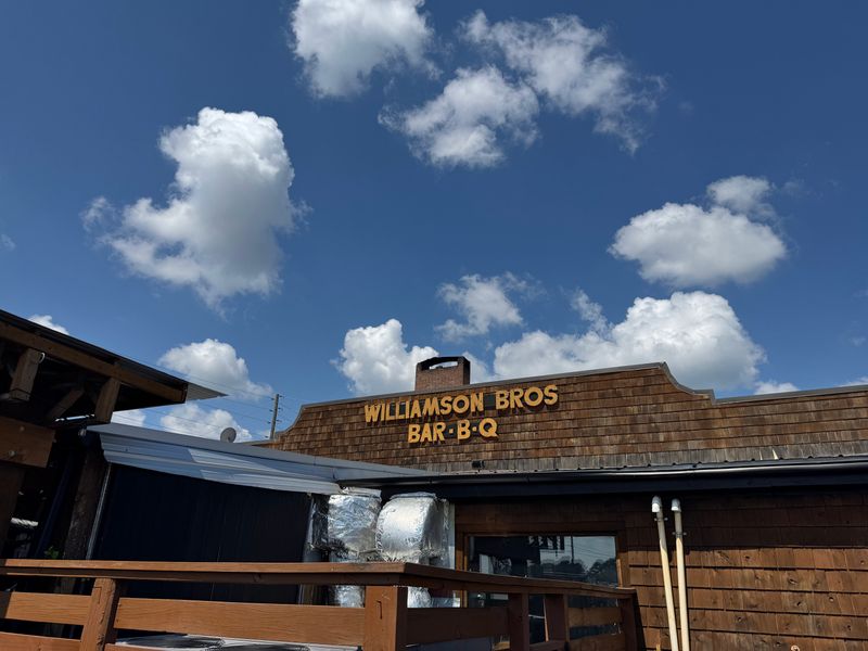 Williamson Bros. Bar-B-Q