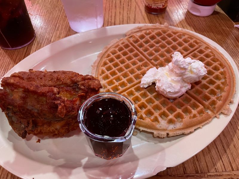Roscoe's House Of Chicken And Waffles