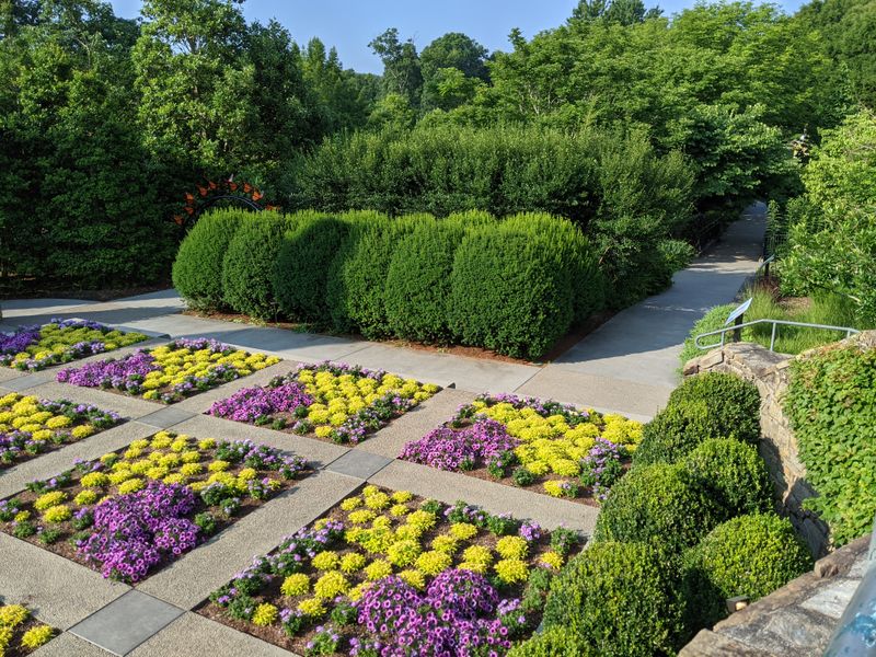 This North Carolina Garden Feels Like A Lush Escape From Reality - Decor Hint Quilt Garden Stitching Patterns In Flowers