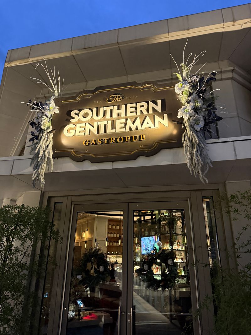 This Atlanta Georgia Restaurant Proves Southern Hospitality Can Be World-Class - Decor Hint Extensive Bourbon Collection