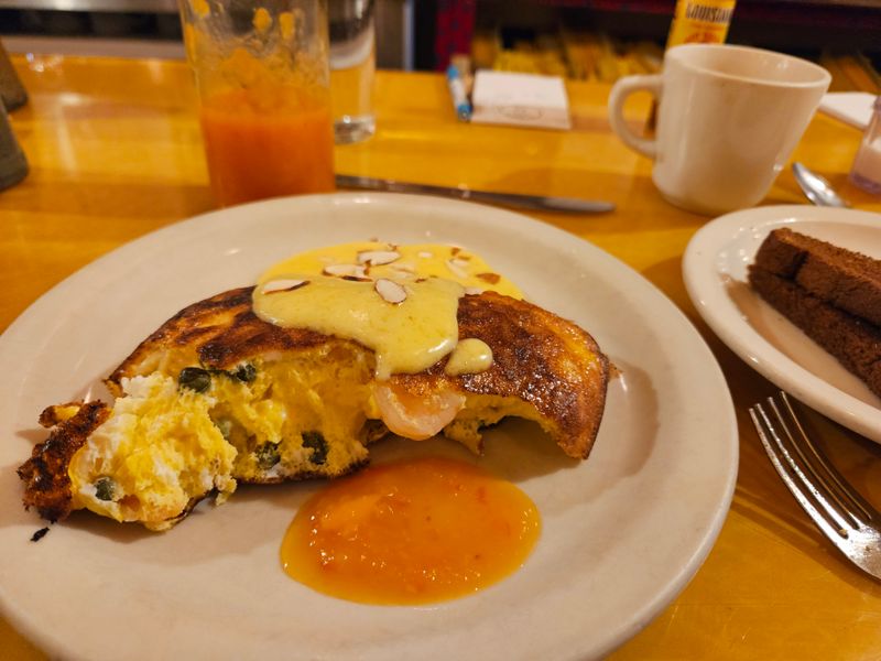 10 Minnesota Restaurants That Fly Under The Tourist Radar - Decor Hint Al’s Breakfast