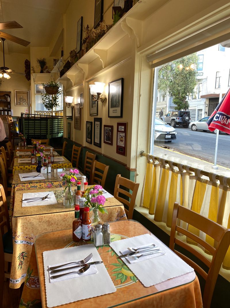 17 California Restaurants With Portions So Big You'll Need A To-Go Box - Decor Hint Mama's On Washington Square