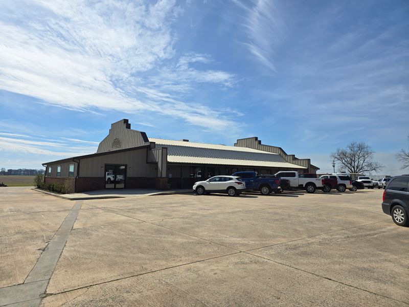 This Amish Restaurant In Georgia Serves The Best Homemade Pies Of Your Life 14 Reasons To Visit Yoder's Deitsch Haus - Decor Hint Handcrafted Amish Goods for Sale