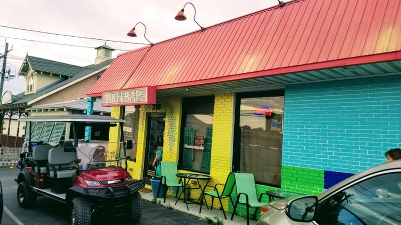 North Carolina's Top Fried Fish Spots You Can't Miss - Decor Hint Salt Fish Restaurant and Tiki Bar, Carolina Beach