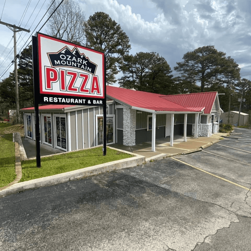 Missouri Pizza Spots Proving Simple Can Be Delicious - Decor Hint Ozark Mountain Pizza