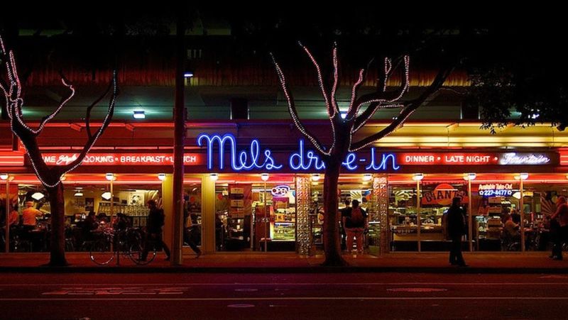 10 California Drive-Ins That Defined Generations That You Can Still Visit Today - Decor Hint Mel's Drive-In