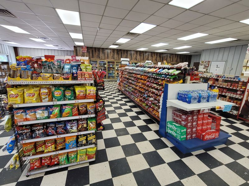 Lake Front Grocery