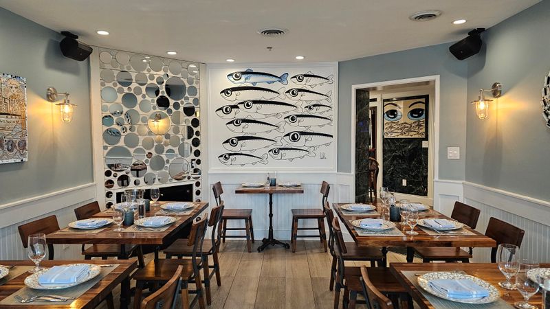 14 Washington, D.C. Fried Fish Stops Worth Standing In Line For - Decor Hint Pesce Seafood House