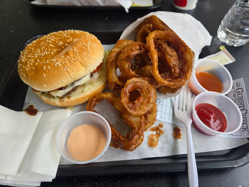 Broiler Bay Hamburgers