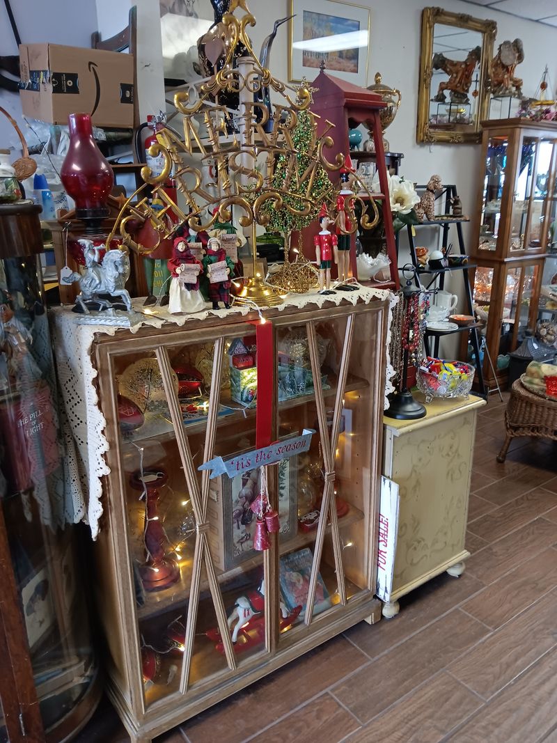 Antique Cottage Creations (Costa Mesa)