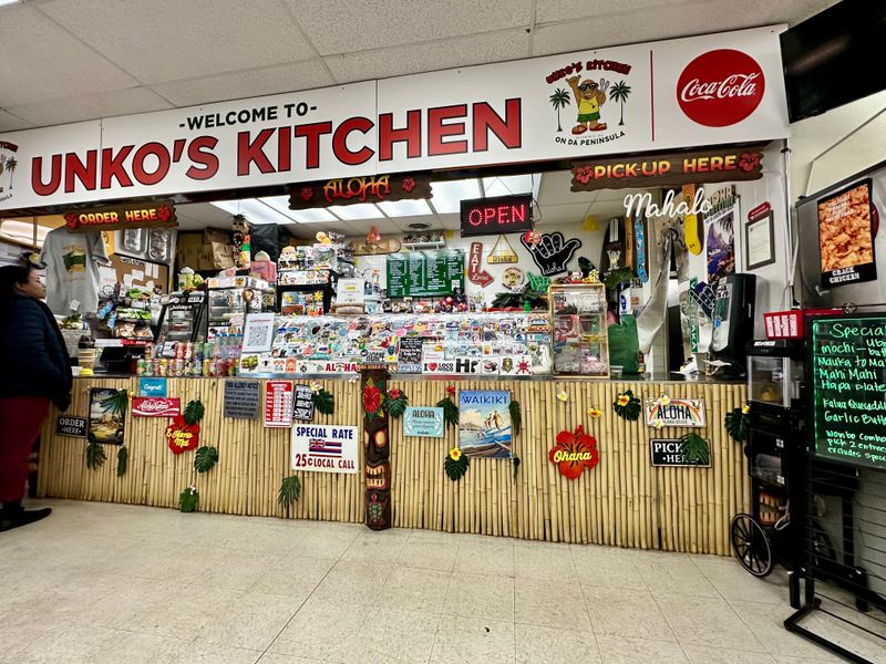 12 Washington Gas Station Foods Locals Swear Are Shockingly Good - Decor Hint Tender Teriyaki Chicken At Unko's Kitchen At Ridgetop Shell