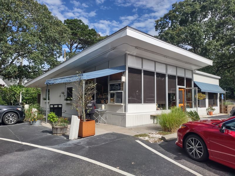 15 Massachusetts Lobster Roll Stands Locals Trust For The Real Thing - Decor Hint Captain Frosty's