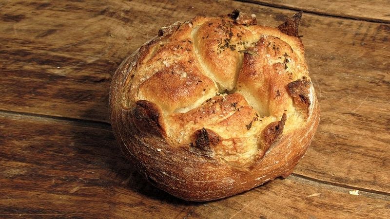 Asiago Parmesan Bread That Makes Cheese Lovers Weep