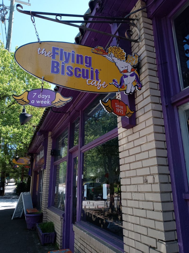 Cozy Georgia Restaurants That Feel Just Right On A Rainy Day - Decor Hint The Flying Biscuit Café (Decatur)