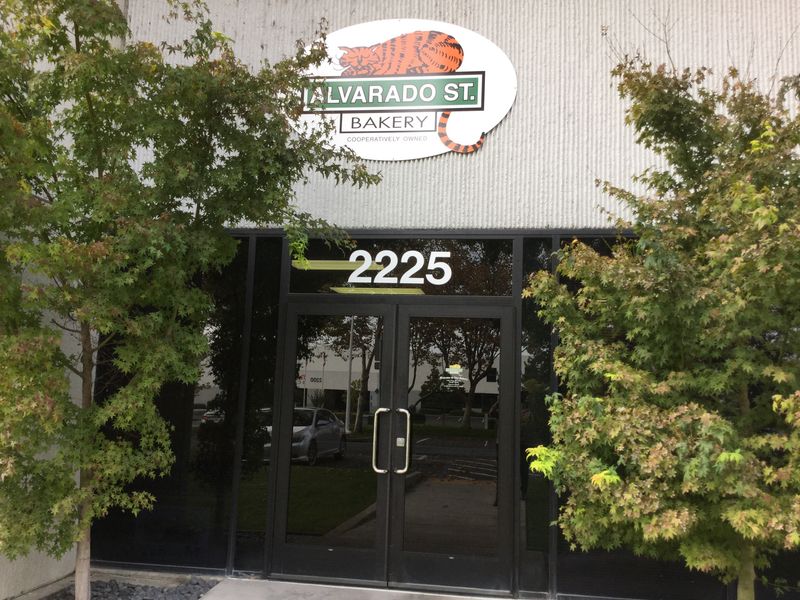 Alvarado Street Bakery (Petaluma)