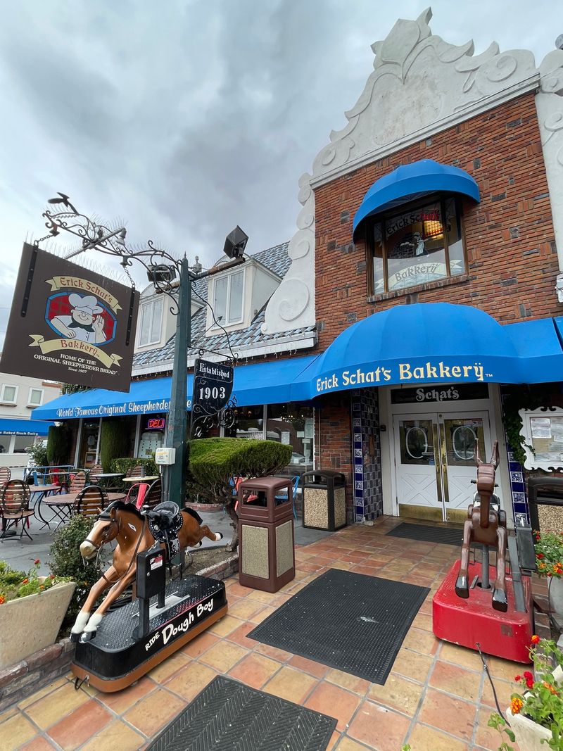 Erick Schat's Bakkerÿ