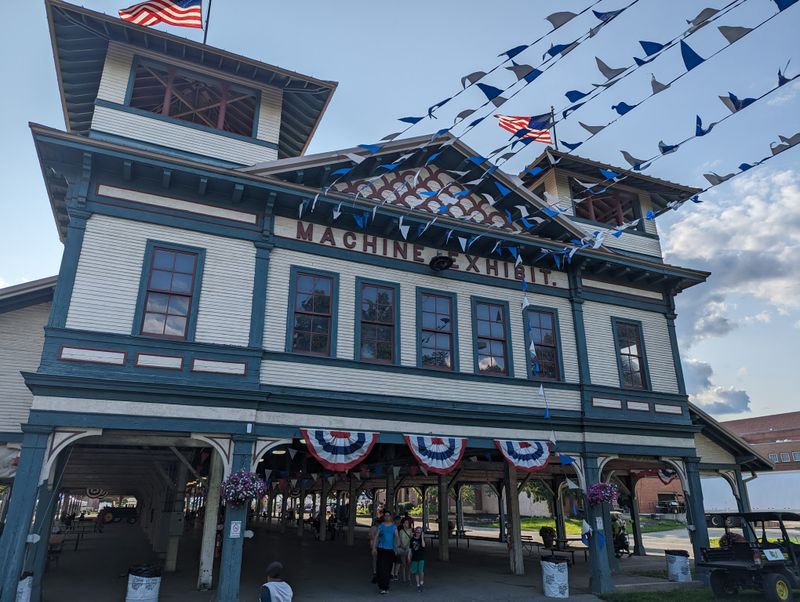 10 Ohio Foods And Traditions That Instantly Give You Away As A Local - Decor Hint Ohio State Fair Food Rituals