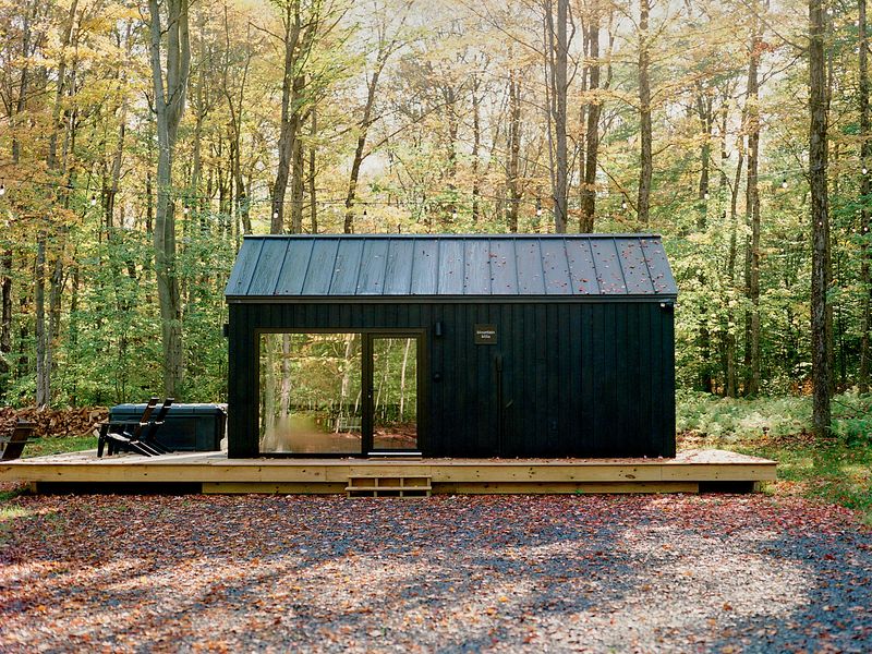 These Georgia Airbnbs Turn A Cozy Getaway Into A Movie-Like Escape - Decor Hint Mountain Milla Cabin