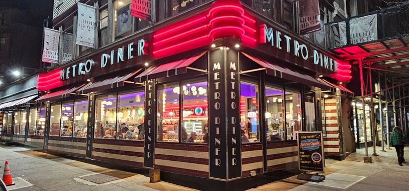 These Georgia Diners Serve The Kind Of Food That Brings Back Memories - Decor Hint Metro Diner