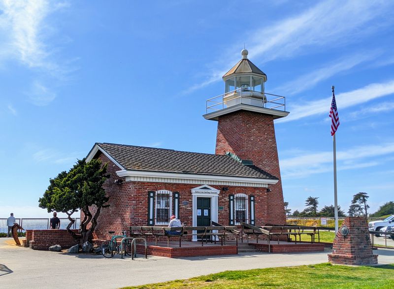 Santa Cruz Surfing Museum