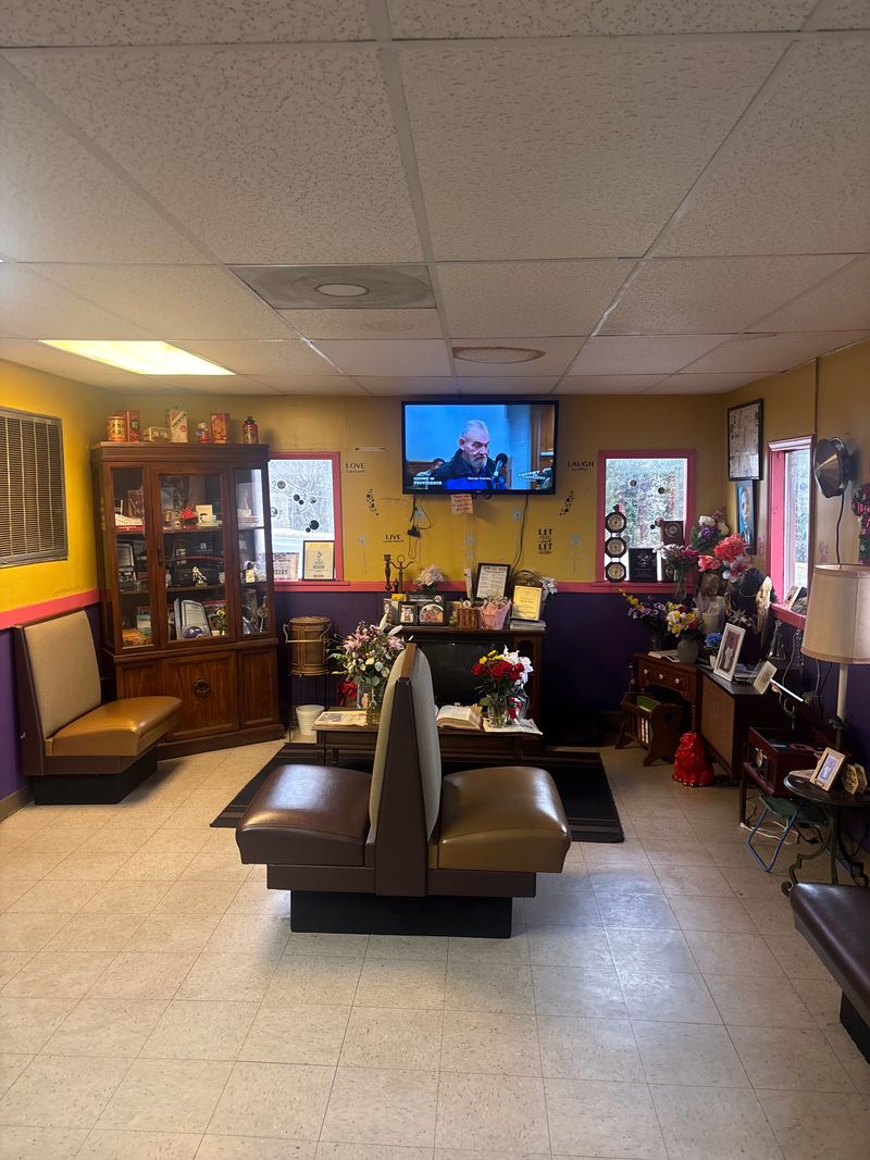 JJ's Mama's Soulfood & More LLC, Lexington