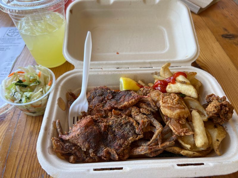These North Carolina Buffets Keep Plates Full And Regrets Away - Decor Hint Saltbox Seafood Joint, Durham