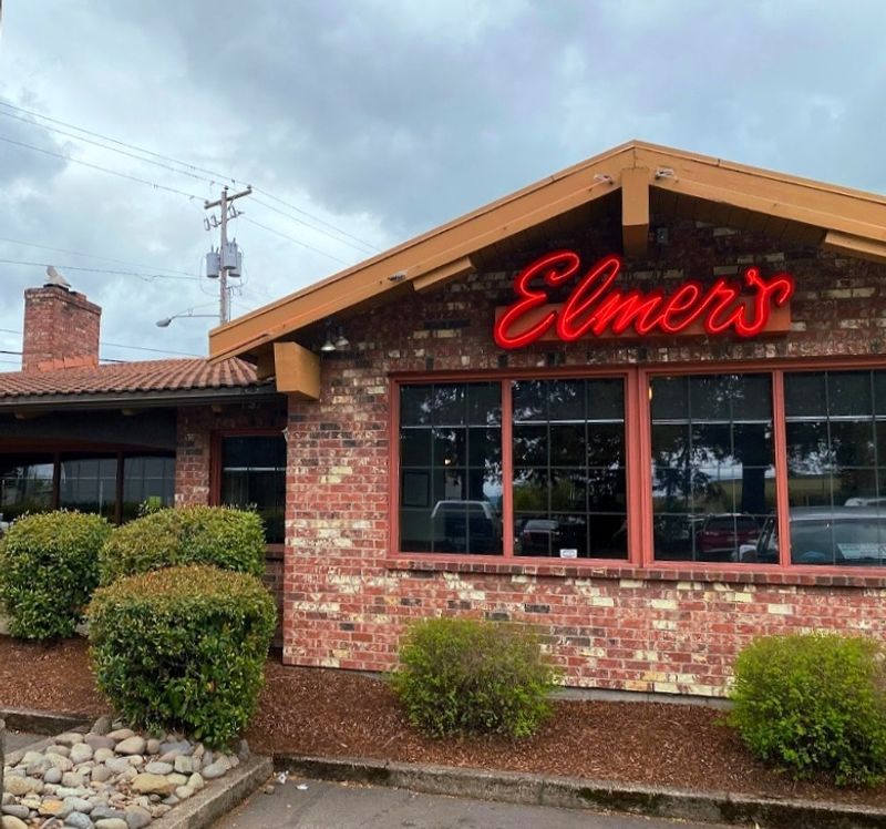 13 Oregon Diners Where Comfort Food Still Reigns Supreme - Decor Hint Elmer's Restaurant
