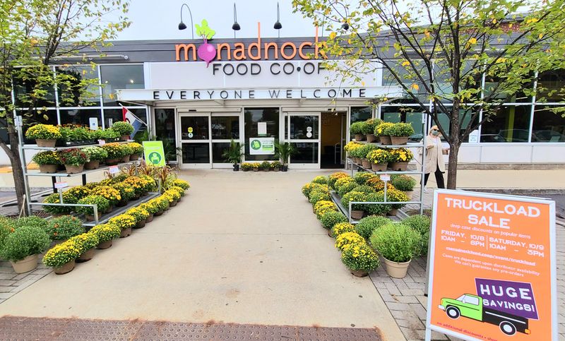12 New Hampshire Grocery Stores Known For Fresh Cuts And New England Farm Quality - Decor Hint Monadnock Food Co-op