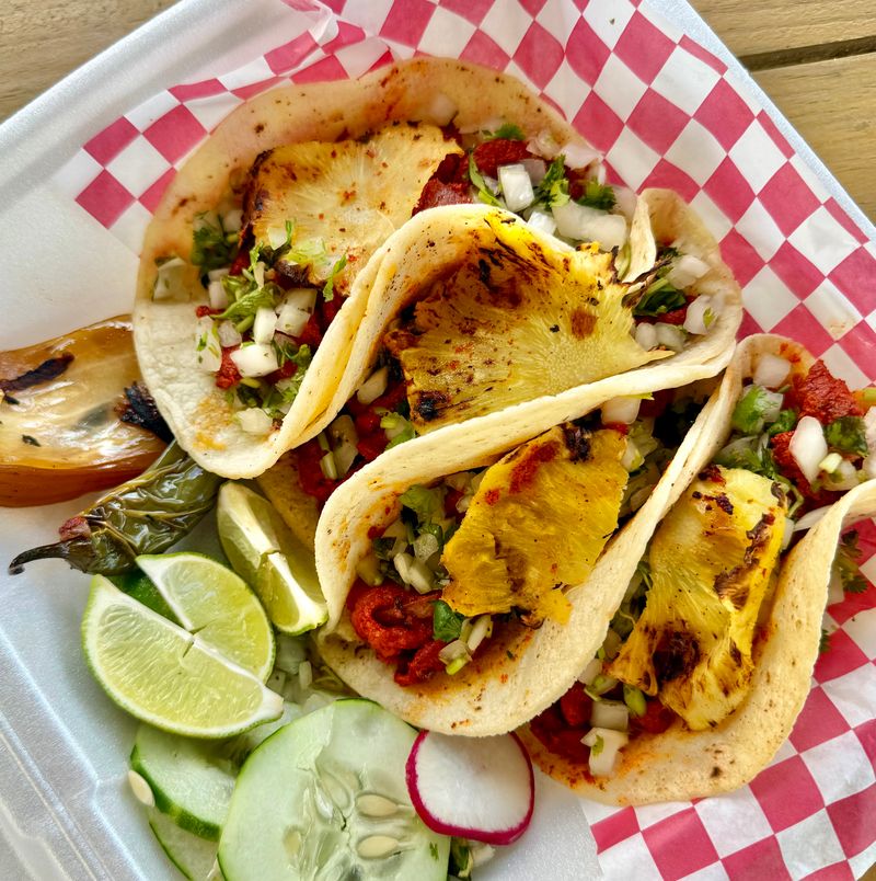 Victorio Tacos Burritos y Botanas, Raleigh