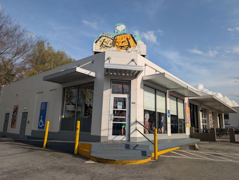 These 16 Georgia Pizza Joints Serve Lasagna So Good Locals Swear By It - Decor Hint Fellini's