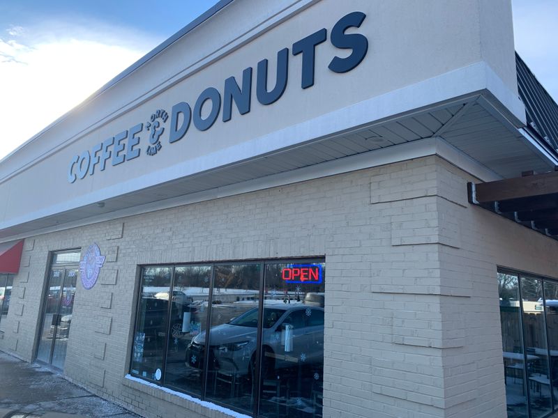 North Lime Coffee & Donuts