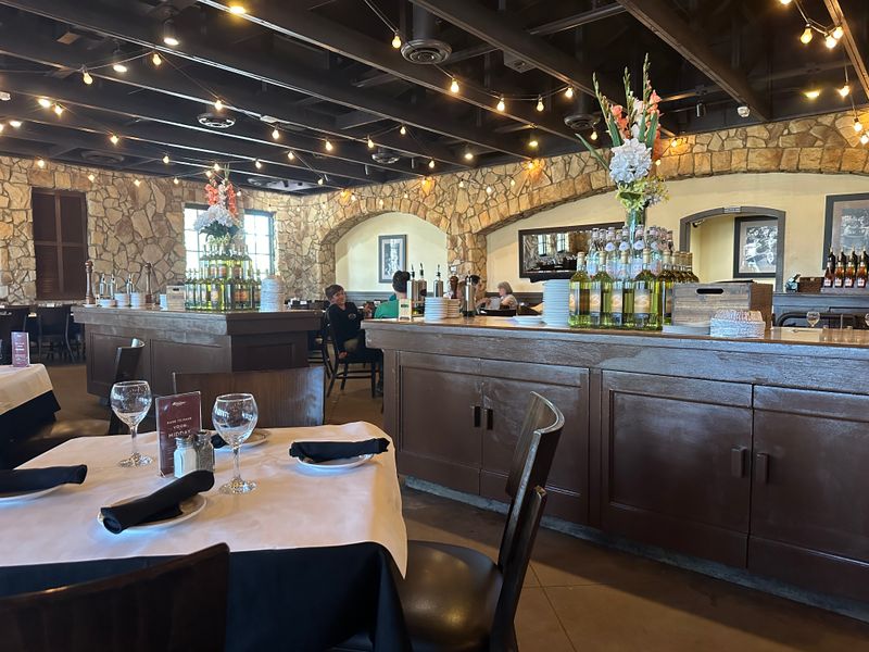 10 California Chains Serving Spaghetti & Meatballs Worth Applauding After Every Bite - Decor Hint Romano's Macaroni Grill