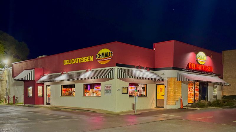 Schmaltz’s Sandwich Shop