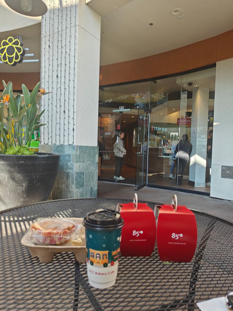 85°C Bakery Café – Irvine