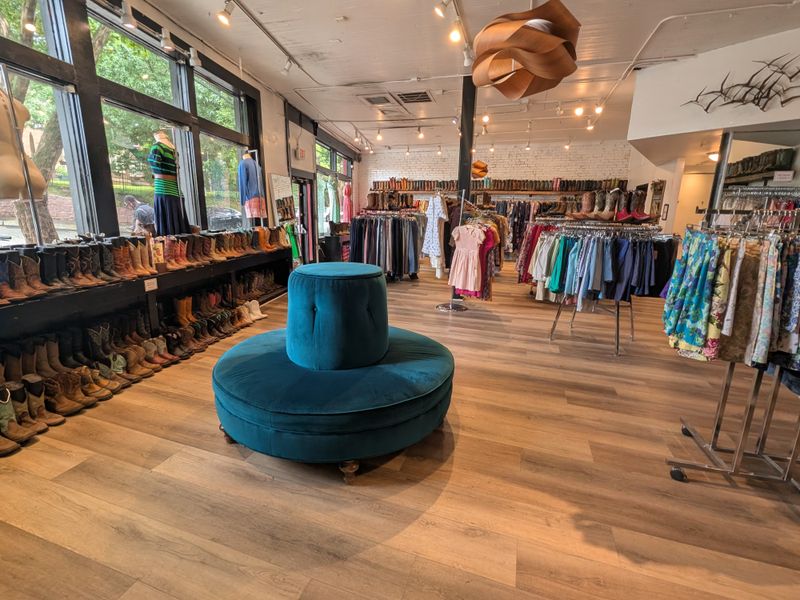 The Clothing Warehouse Is One Of Georgia's Best Thrift Finds - Decor Hint Unbeatable Prices on Everything