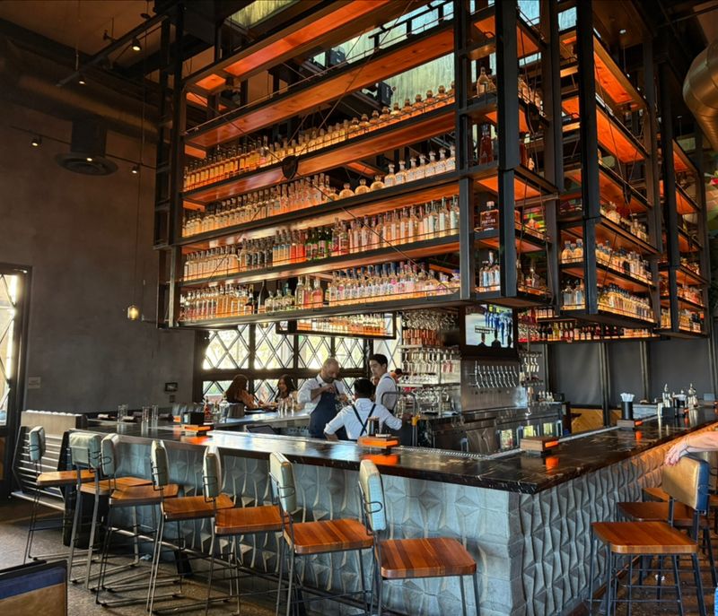 Puesto Santa Clara - Santa Clara (2752 Augustine Dr #110)