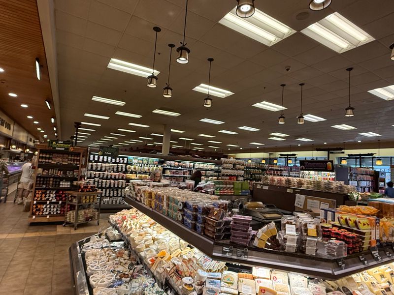 These 13 California Grocery Stores Are Completely Changing How People Buy Meat - Decor Hint Bristol Farms