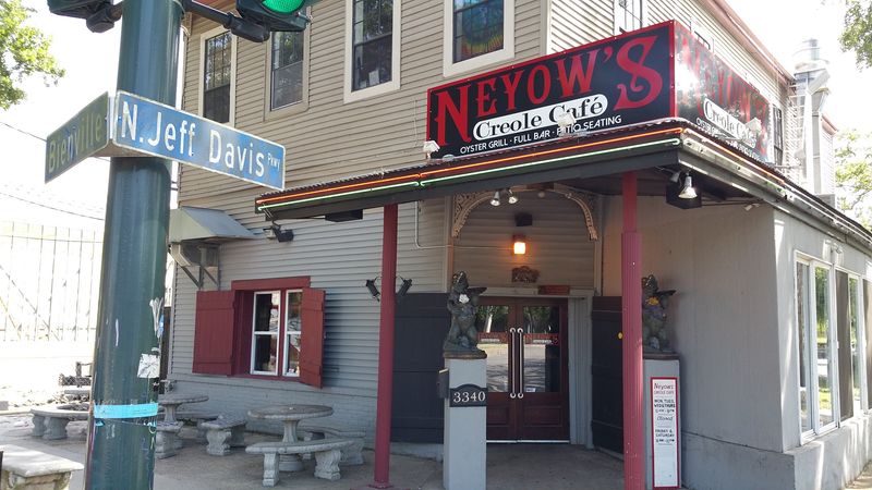 Louisiana's Local-Approved Soul Food Restaurants You Can't Miss - Decor Hint Neyow's Creole Cafe
