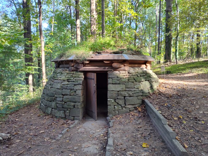 This North Carolina Outdoor Museum Turns A Walk Into A Work Of Art - Decor Hint Cloud Chamber Creates Natural Magic