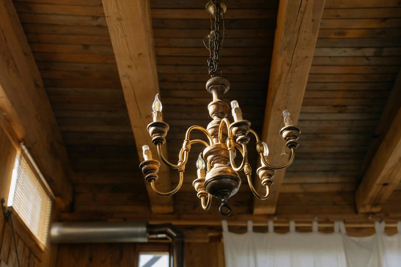 Rustic Wooden Ceiling Beams