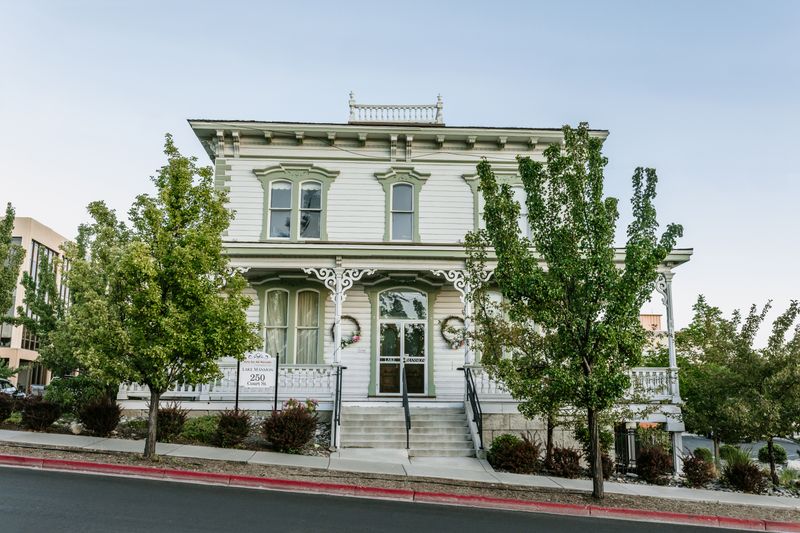 Lake Mansion Arts And Cultural Center, 1877 Victorian Grace