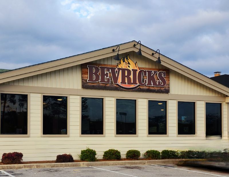 If You Ask A Georgia Local Where To Eat, This Is The List 14 Food Spots They Love - Decor Hint Bevrick's Char House