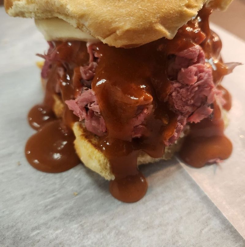 10 North Shore Roast Beef Three Ways In Massachusetts Worth Every Messy Bite - Decor Hint Harrison's Roast Beef