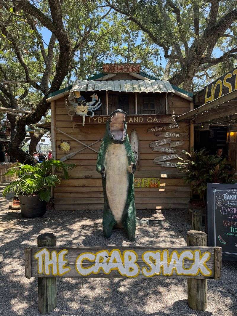 Extensive Menu Beyond Crab